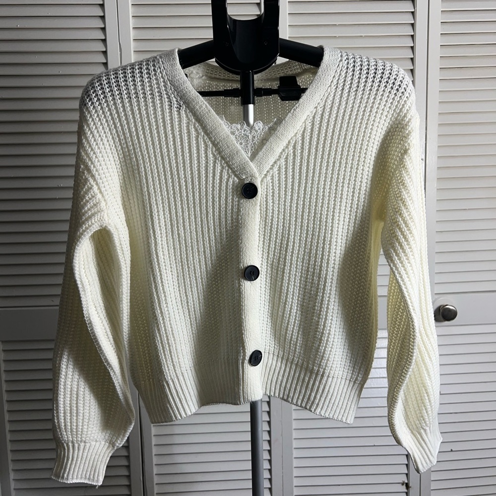 SHEIN Cream pullover with Black Buttons
